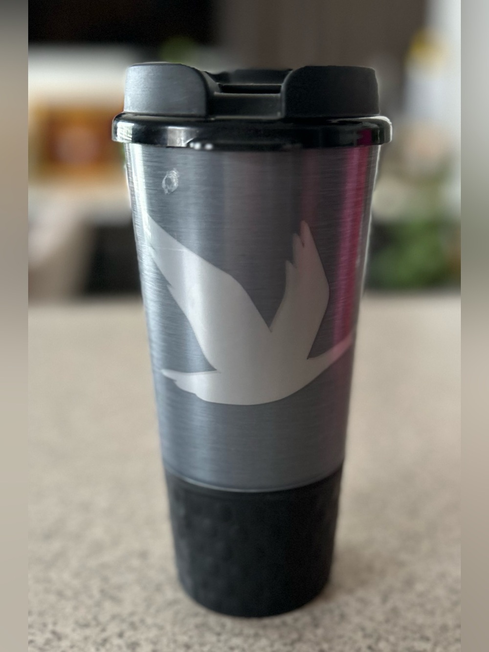WAWA Official 20oz Tall Gripper Travel Mug